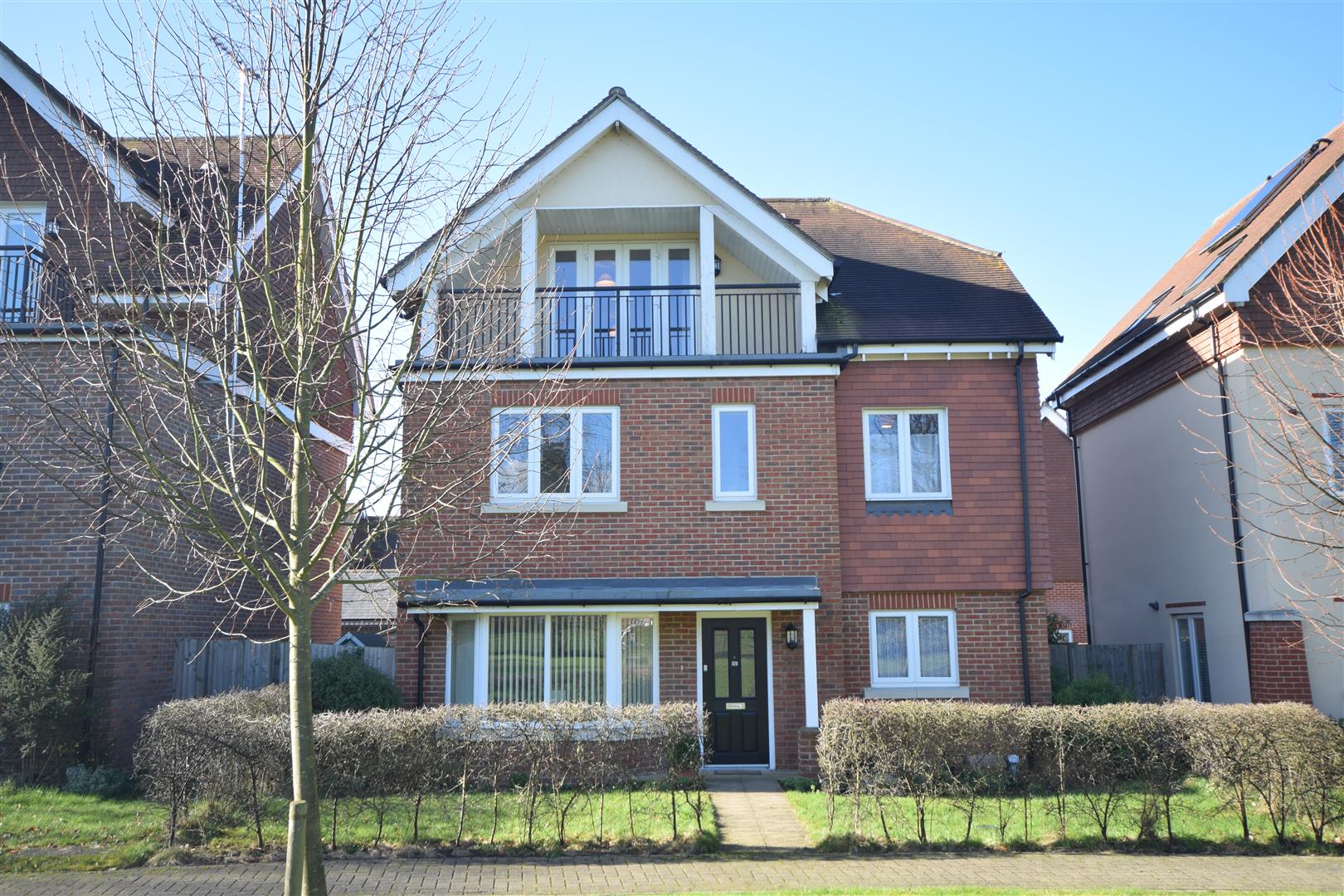 Houses for Sale in Ashtead Cairds Estate Agents